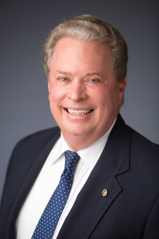 john-bloom-headshotsm